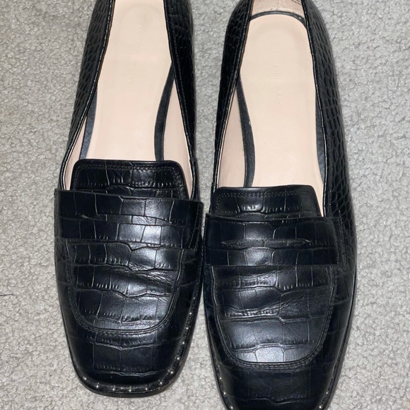 Shoes - Picture 1 of 5